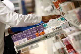 Trump Pledges to Slash U.S. Drug Prices by Up to 80% with New Executive Order